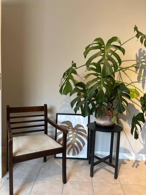 Apartamento Apto Com Dois Quartos, Pertinho Do Metro Faria Lima *